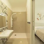 فندق مبيت وإفطار Mandorlo Bianco أفولا