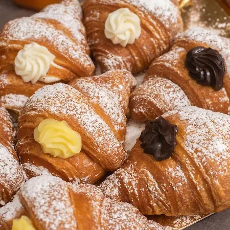Mandorlo Bianco * Avola