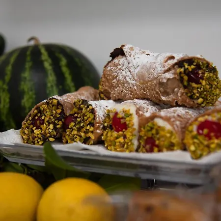 Bed & Breakfast Mandorlo Bianco Avola